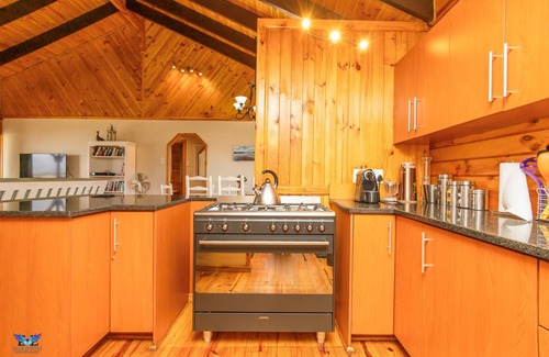 Overstrand Cabine | RIVERSENDFARM STANFORD