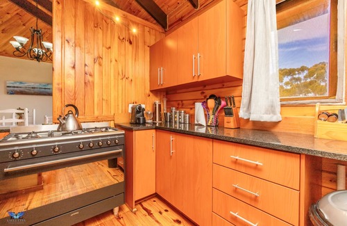 Overstrand Cabine | RIVERSENDFARM STANFORD