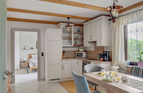 Oehling Appartement | Riverside Apartment in Oed-ohling