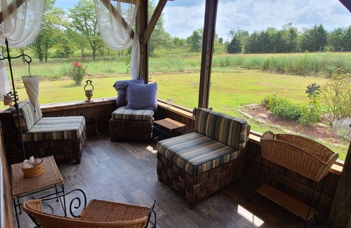 Eureka Springs Cabine | Riverside "Barndominium" w/ easy access to water