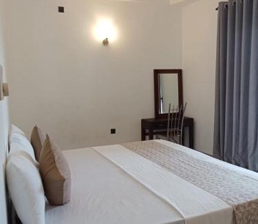 Kandy Appartement | Riverside Bliss