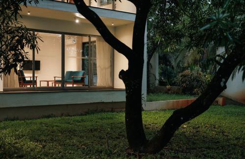 Inna Maison | Riverside Canopy