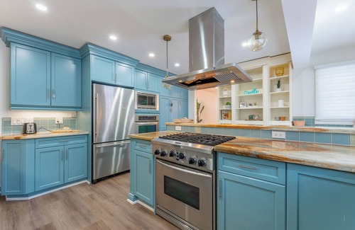 Georgetown Maison | Riverside Cottage, 4 BR Luxury Retreat
