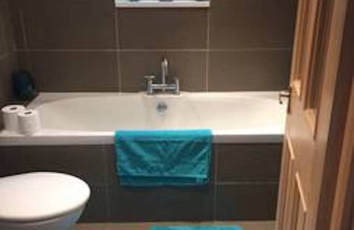 Penpont Cottage | Chalet Riverside avec sauna et feu ouvert