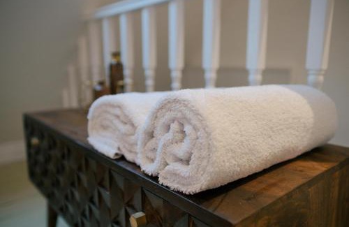 Mells Maison | Riverside Dormer Mells nr Babington