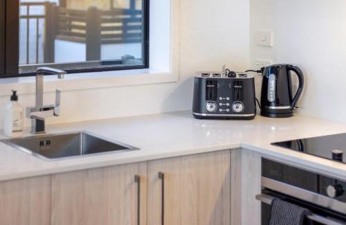 Christchurch City Centre Appartement | Riverside Escape near Hagley Park and Hospital