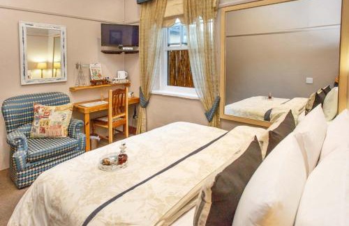 Oudtshoorn Cabine | Riverside Guest Lodge