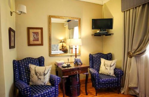 Oudtshoorn Cabine | Riverside Guest Lodge
