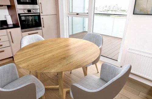 Peninsula Appartement | RiverSide- London Greenwich O2 Arena 2Bed Flat