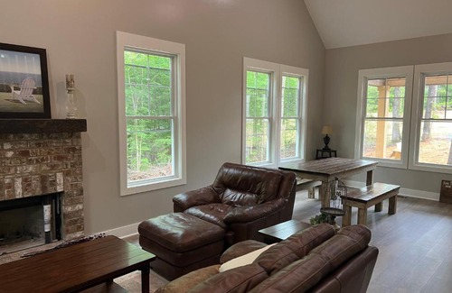Forsyth Maison | Riverside Luxury Cabin, close to JACKSON LAKE - BRAND NEW construction on the banks of The Towaliga River