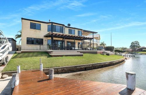 Sussex Inlet Maison | Riverside Manor