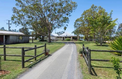 Micalo Island Maison | Riverside Ranch - Oceanstays