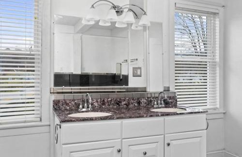 McDowell Maison | Riverside Retreat and Karaoke Oasis