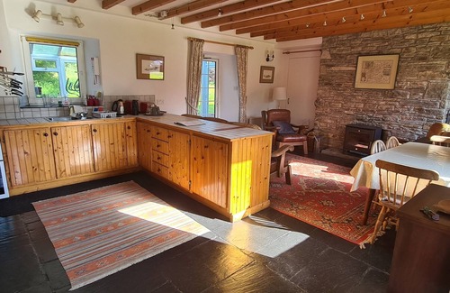 Timoleague Maison | Riverside retreat with rustic charm and a history of novels and exploration