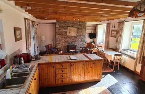 Timoleague Maison | Riverside retreat with rustic charm and a history of novels and exploration
