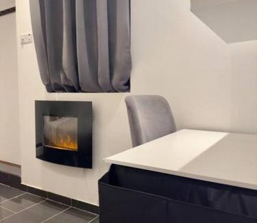 Thamesmead East Appartement | Riverside Stay with Parking in SE Ldn