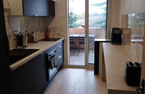Blagnac Appartement | Riverside Toulouse Savory