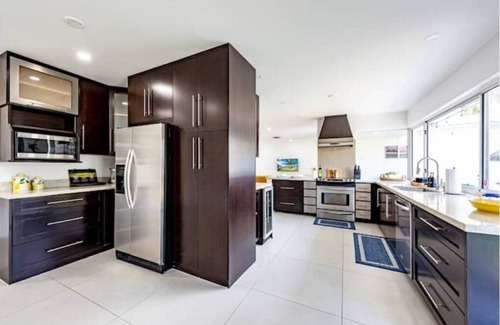 Riverside Park Maison | Riverside View and Access w/Pool