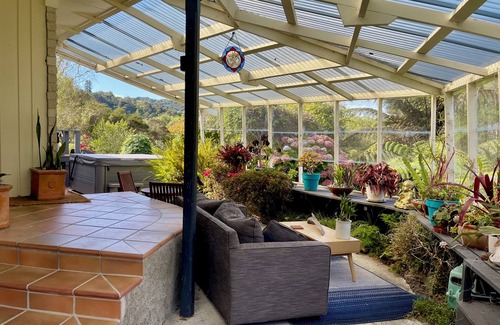 Thames Maison | RiverSong Retreat