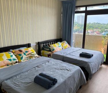 Kampung Surabaya Appartement | Riverview Home @Waterfront KCH