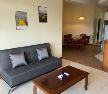 Kampung Surabaya Appartement | Riverview Home @Waterfront KCH