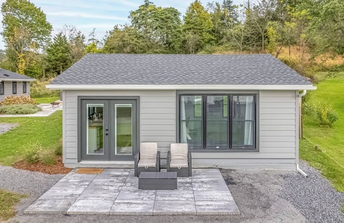 Catskill Cottage | Riverview Retreat located on the Hudson River in Upstate NY