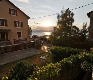 Thonon-les-Bains Appartement | Rives and Sleep