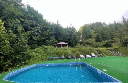 Roztoky Cabine | RIVIERA