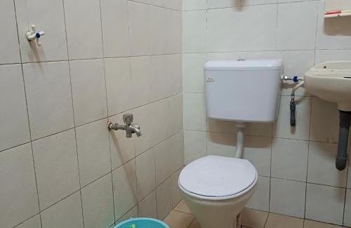 Sungai Siput Maison | RIZQI HOMESTAY Sungai Siput with Wifi! Islamic Guest Only!