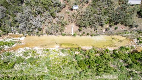 Leakey Maison | Roadrunner Canyon Ranch