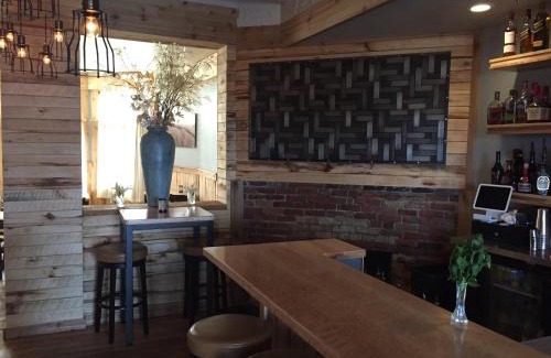 Munising Hôtel | Roam Inn