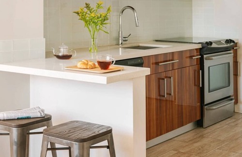 Central Business District Maison | Roami at Duncan Plaza | One Bedroom