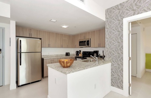 Coral Way Appartement | Roami at Grove 27