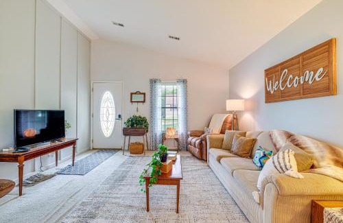 Roanoke Maison | Roanoke Mountain Home 4 Mi to Blue Ridge Parkway!