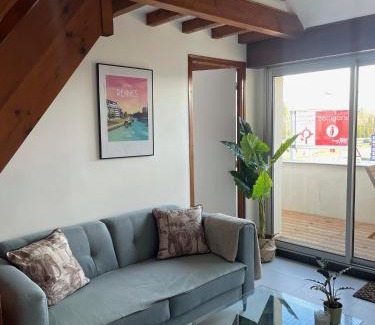 Montgermont Appartement | ROAZHON LODGE