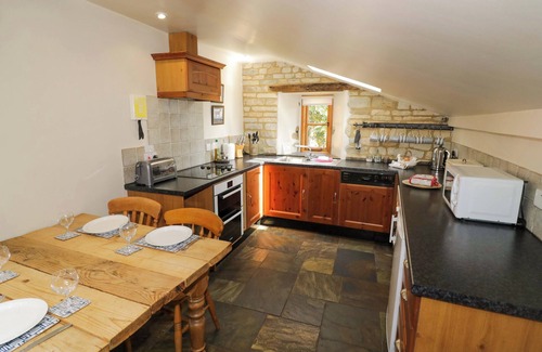 Quedgeley Cottage | Robbie's Barn, STRATFORD-UPON-AVON