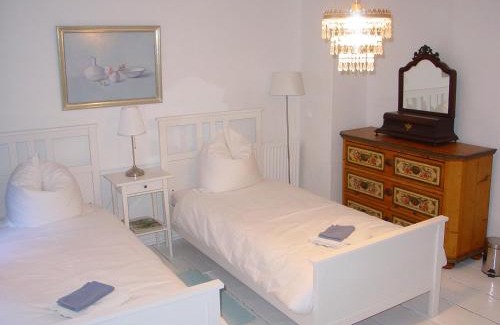 Helmarshausen Lit Et Petit-Déjeuner | Robert's Bed & Breakfast