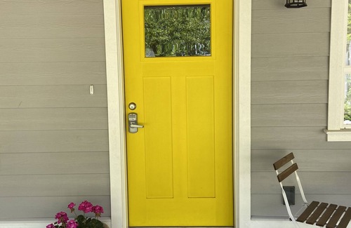 Roberts Creek Cottage | Roberts Creek Cottage. Close to village, beach, hiking and biking trails.