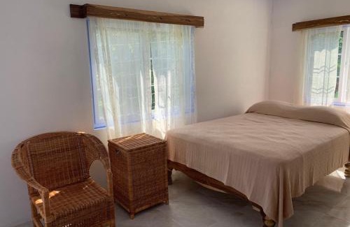 Fairy Hill Maison | Robin Hood Guest House