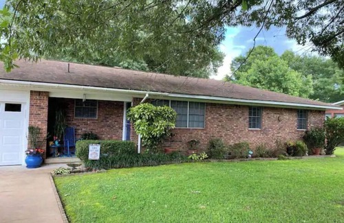Murfreesboro Maison | Robins Nest "The Best Nest In Town"