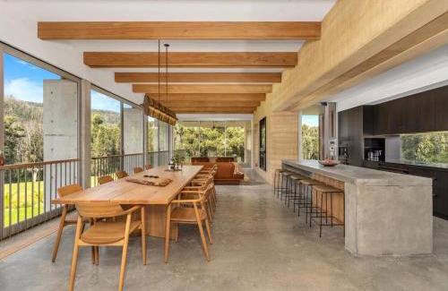 Budgong Maison | Robinsons Run The ultimate luxury country retreat