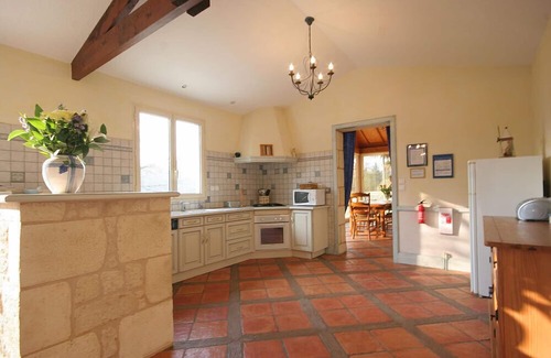 Lussas-et-Nontronneau Cottage | Le Roc de Montcheuil