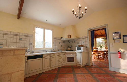 Lussas-et-Nontronneau Cottage | Le Roc de Montcheuil