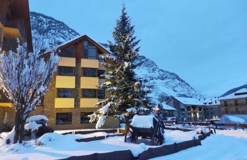 Espot Hôtel | Roca Blanca