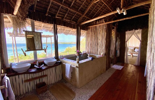 Watamu Cabine | Rock and Sea Resort