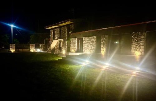 Drama Appartement | Rock House Villa