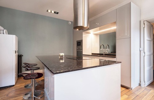 Saint Nicolas - Charles III - Ville vieille - Trois Maisons - Leopold Appartement | Rock in Share - Le Mozart