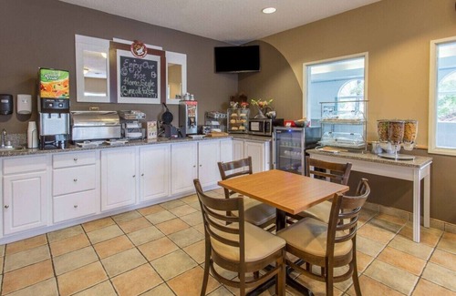 Streator Hôtel | Rock Island Inn & Suites Streator IL