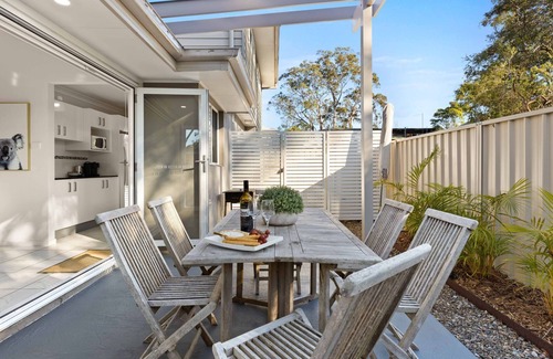 Huskisson Maison | Rock Salt by Experience Jervis Bay