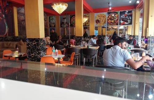 Ghumarwin Hôtel | Rock Spot Hotel & Restaurant